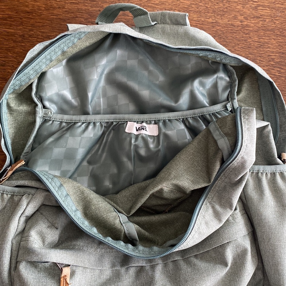 Vans Off The Wall Backpack - Picture 9 of 10